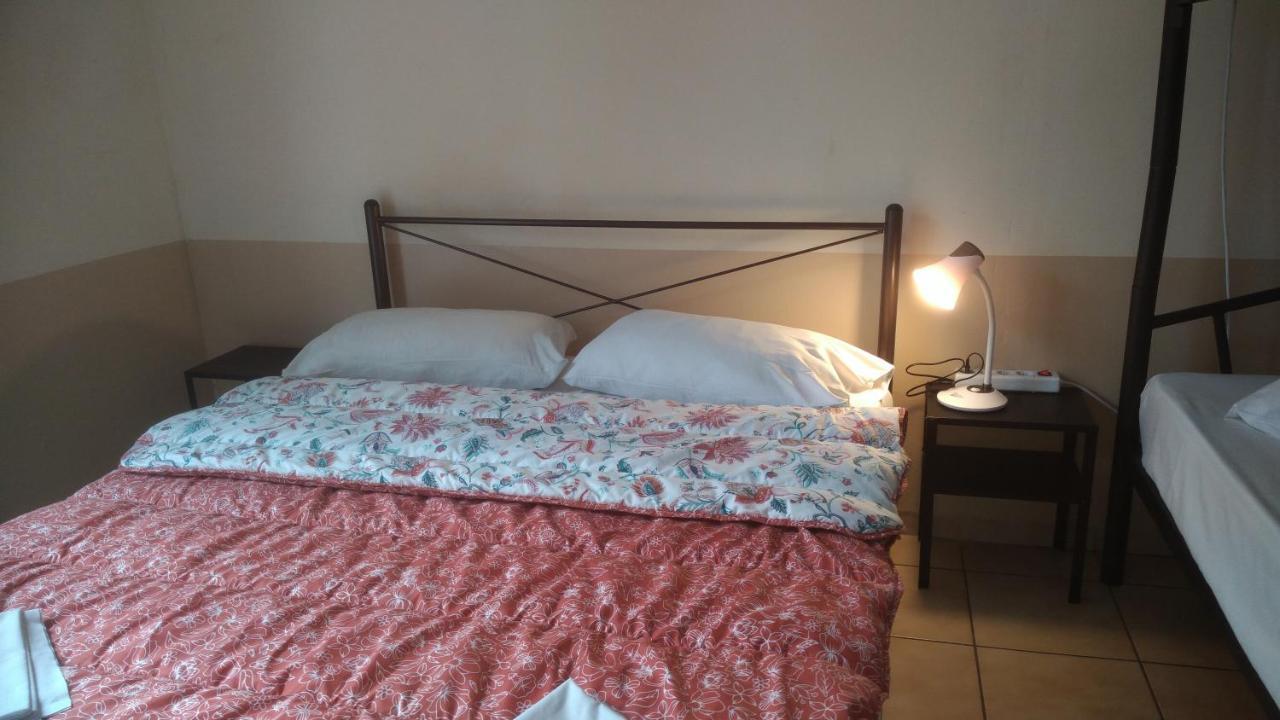 San Remo Hostel Athens Luaran gambar